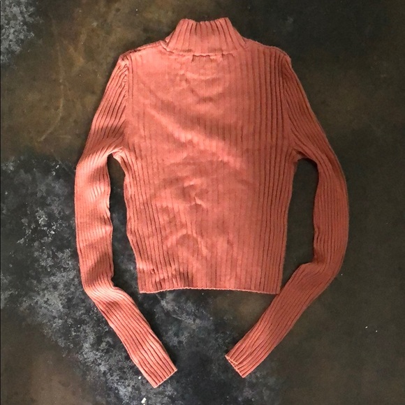 Rust Ribbed Crop Sweater - Picture 2 of 4